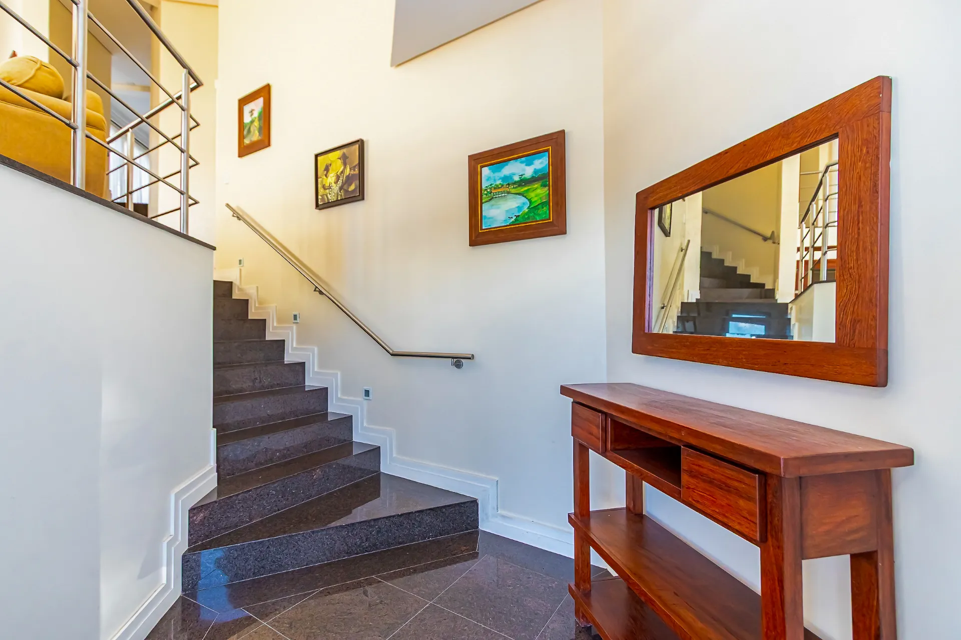 Furnished house with a separate kitchen and 4 bedrooms — photo 6