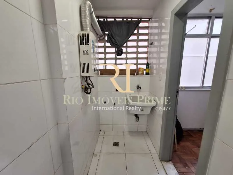 Apartamento com piso de madeira ou laminado, Tijuca — photo 16