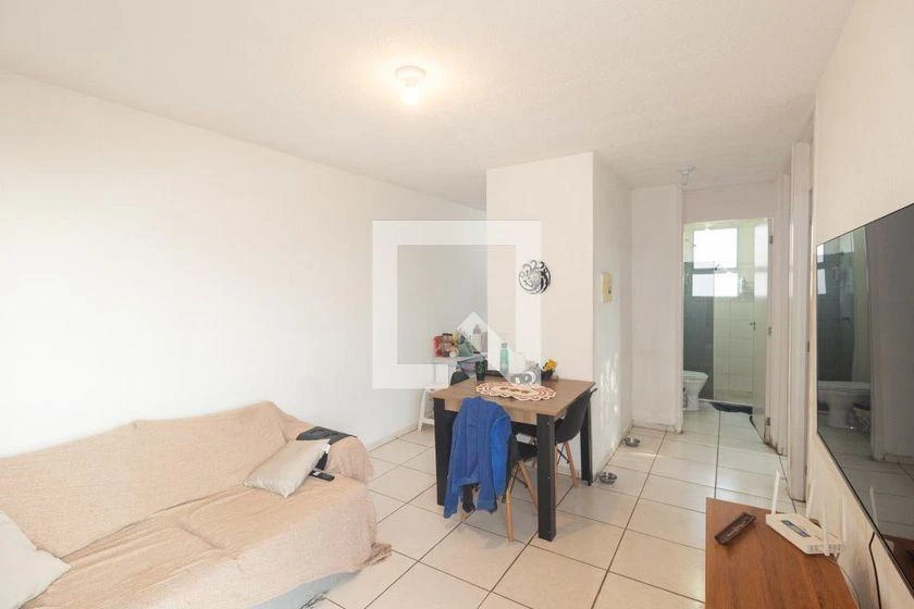 2-bedroom apartment in a building with a pool — photo 19