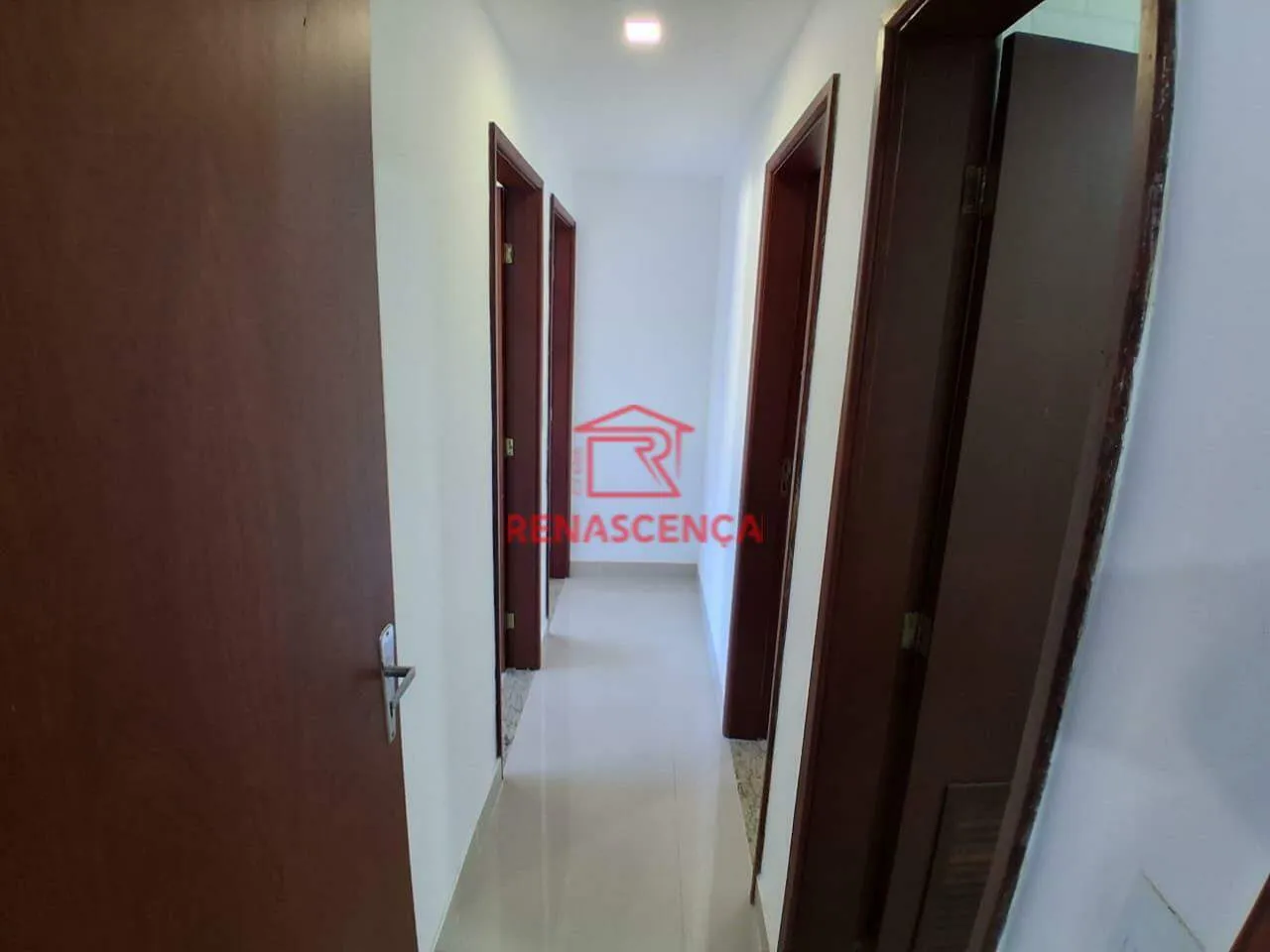 Apartamento com 3 quartos e cozinha integrada moderna — photo 11