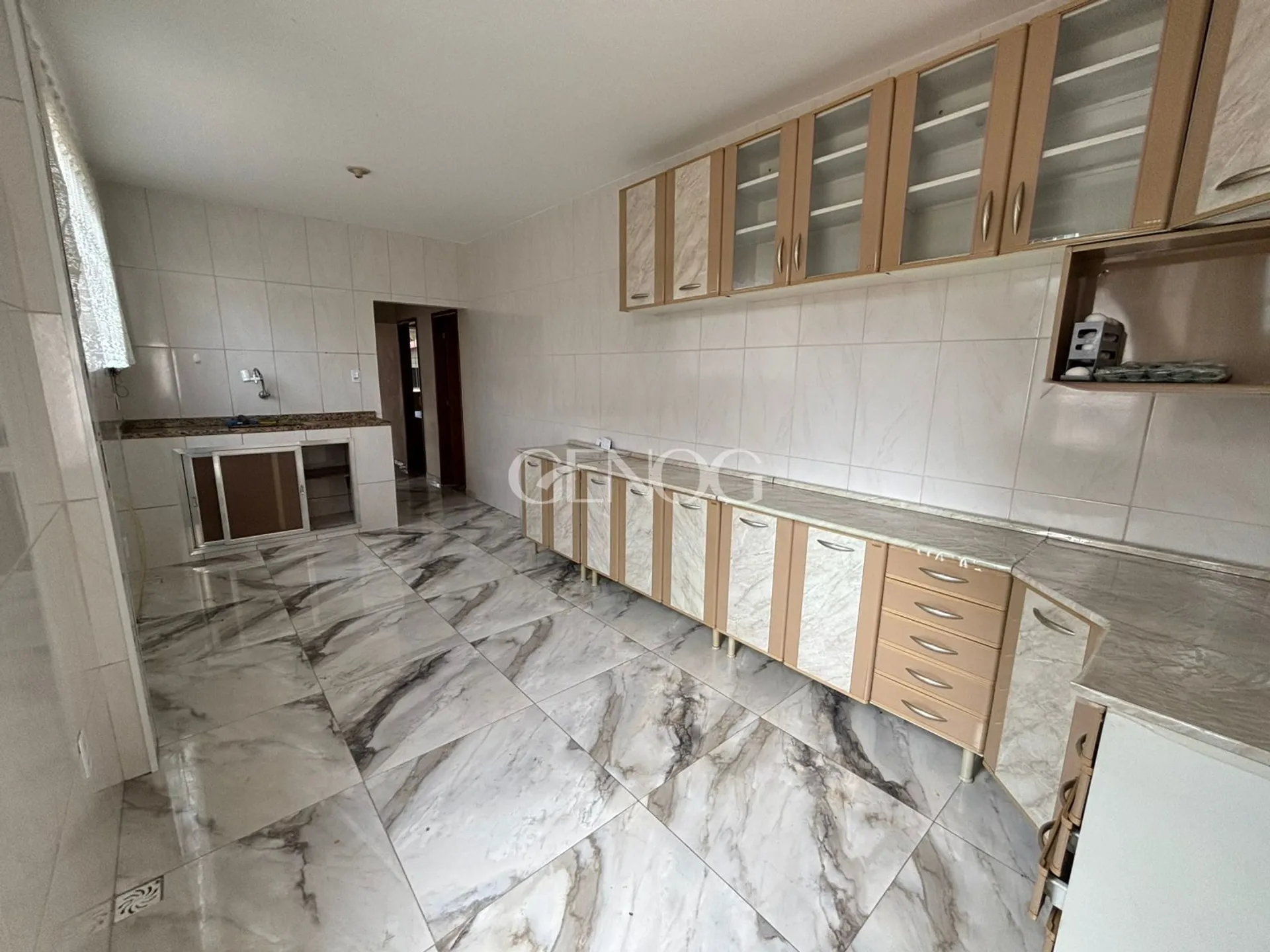 Apartment with a balcony and 2 bedrooms, 1 parking space — photo 23