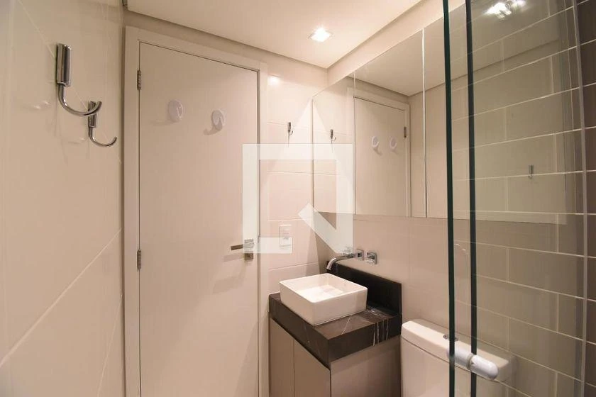 Apartamento amueblado de 1 dormitorio y cocina abierta — photo 16