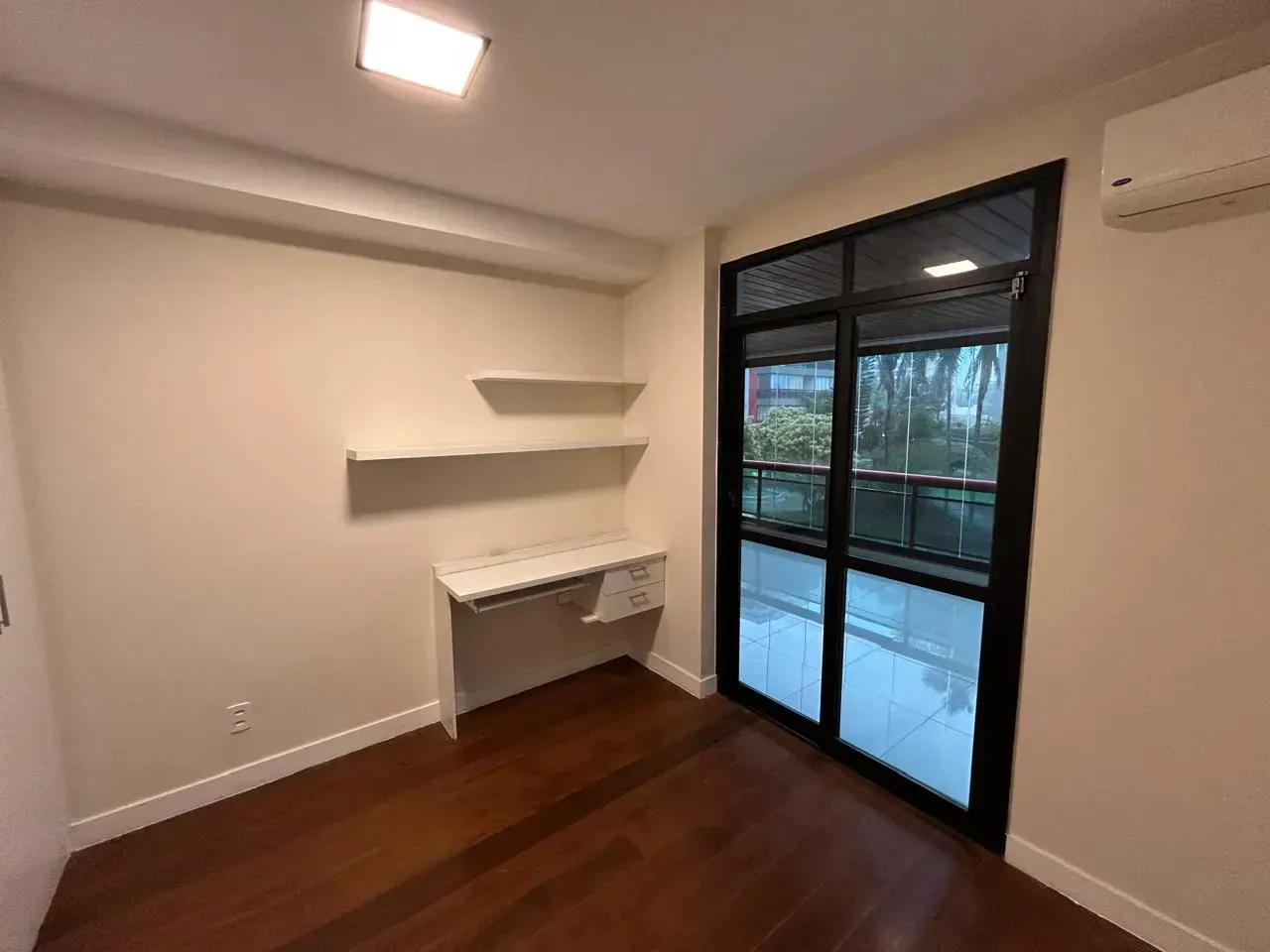 Apartment for rent with 4 bedrooms and 4 bathrooms — photo 5