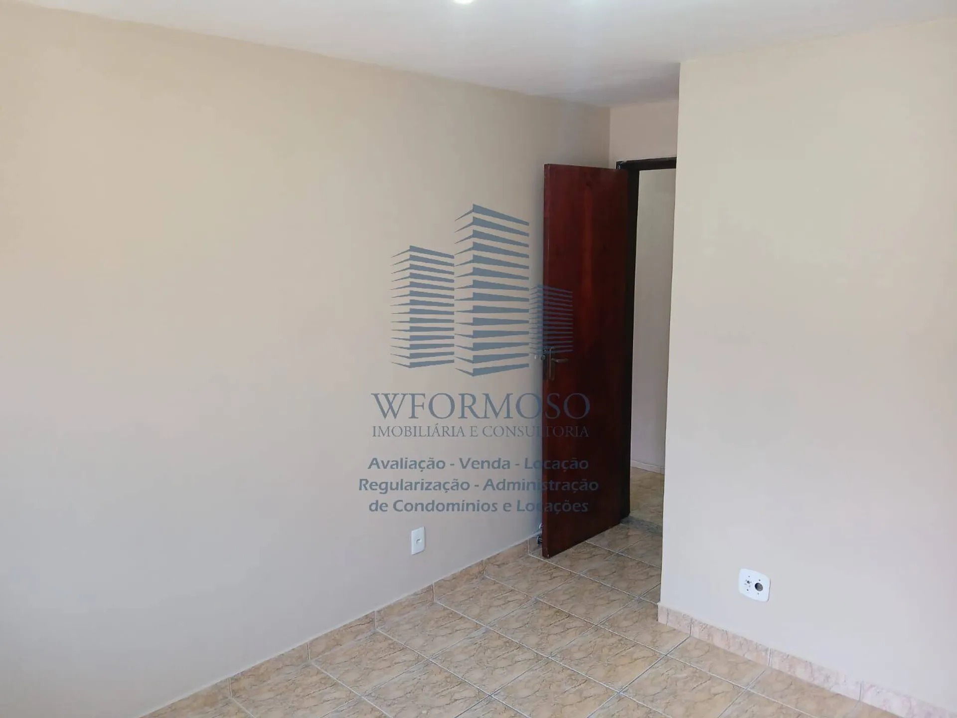 2-bedroom apartment in a building with a gym — photo 16