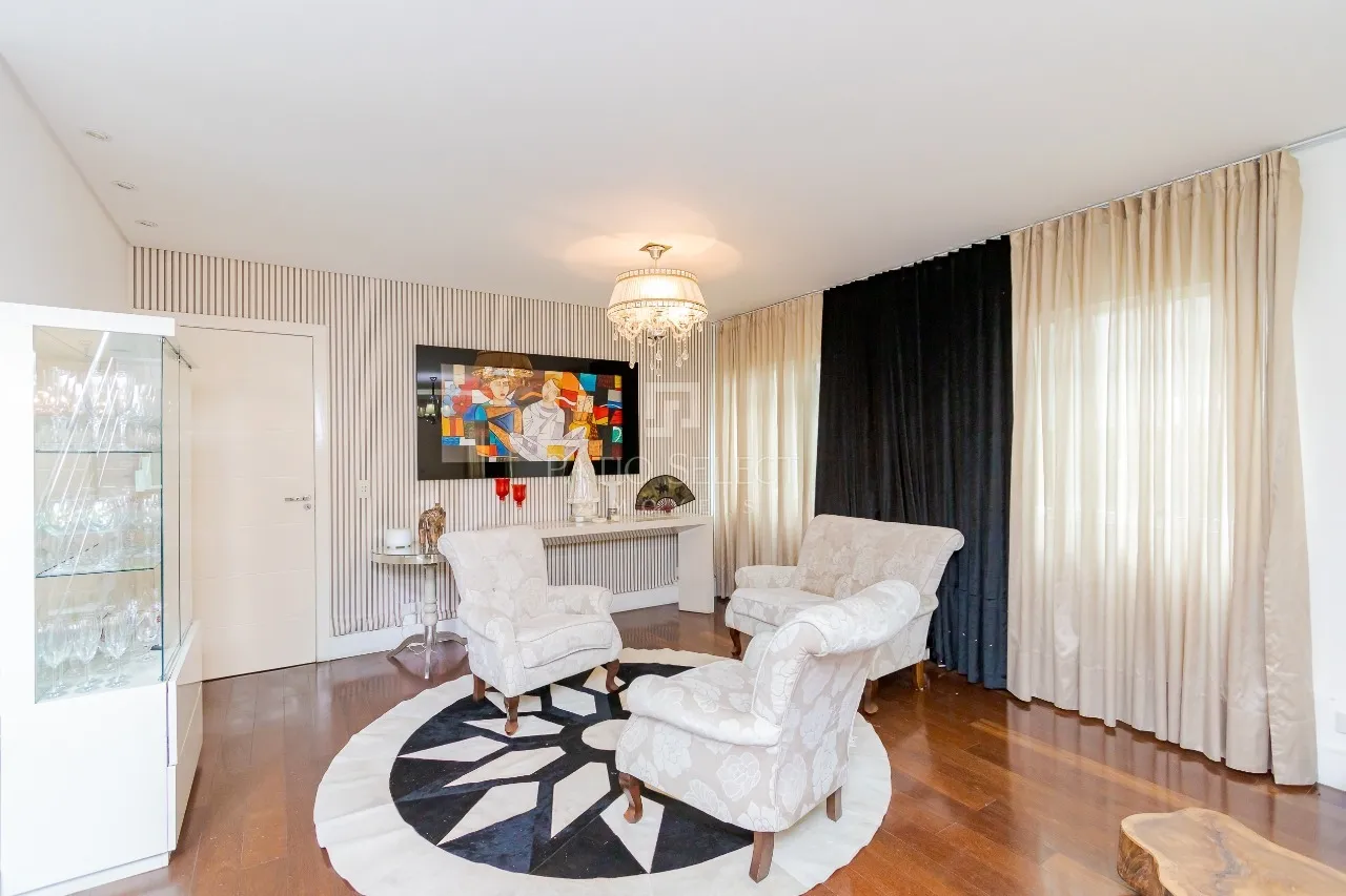 House with 5 bedrooms, 2 en-suites and private garden — photo 13