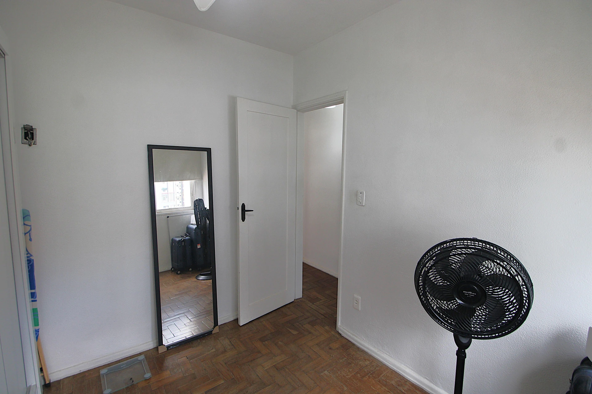 Apartamento amueblado de 3 habitaciones y 1 baño — photo 40