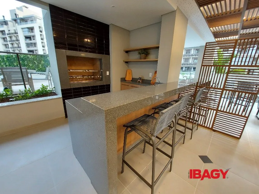 Apartamento de 2 dormitorios con balcón y parrilla — photo 38