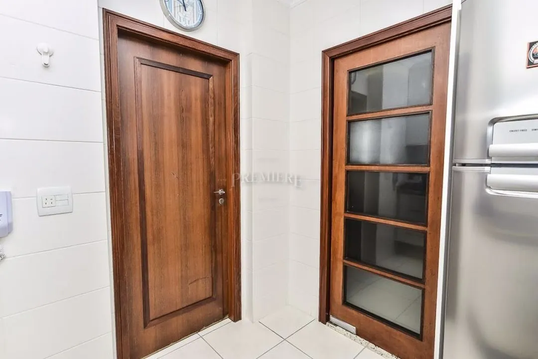 Apartamento com 3 dormitórios e 4 banheiros — photo 23