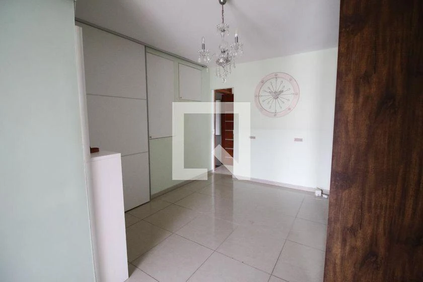 Apartment, 161 m², with a grill on the balcony — photo 14