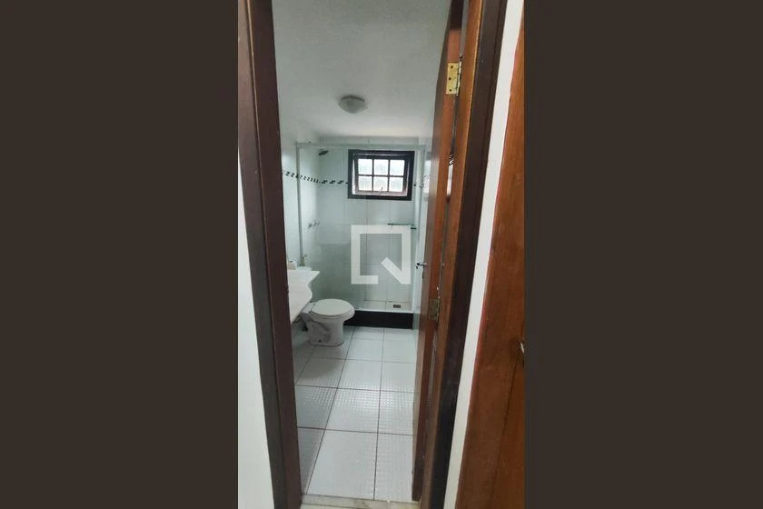 House with 3 bedrooms, 4 bathrooms and 360 m² — photo 39