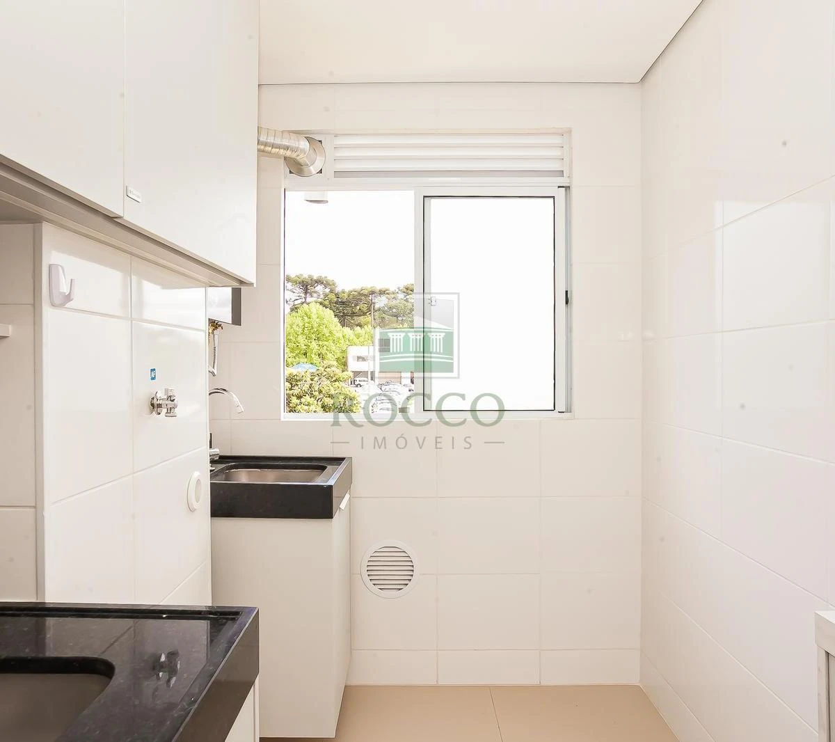 94 m² unfurnished apartment with 2 bedrooms and 1 bath — photo 14