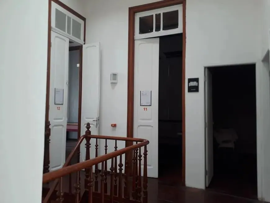 Unfurnished house with 5 bedrooms and 3 bathrooms — photo 18