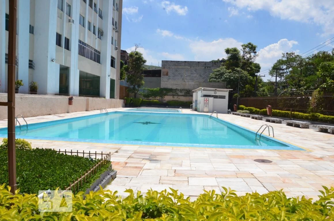 2-bedroom apartment in a building with a pool — photo 6