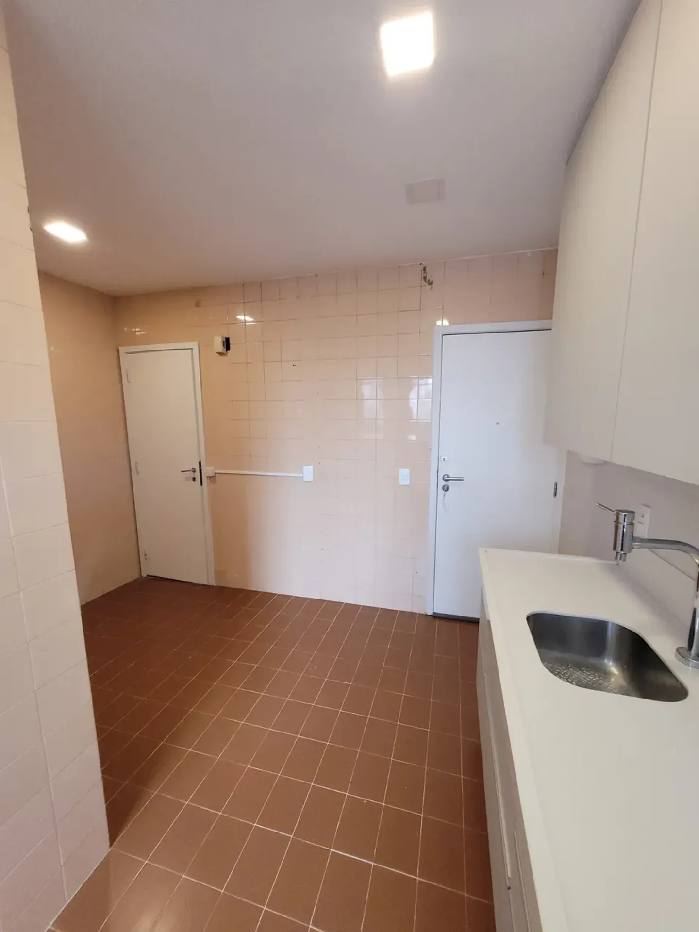 Rental apartment with 3 bedrooms and 103 m² — photo 19