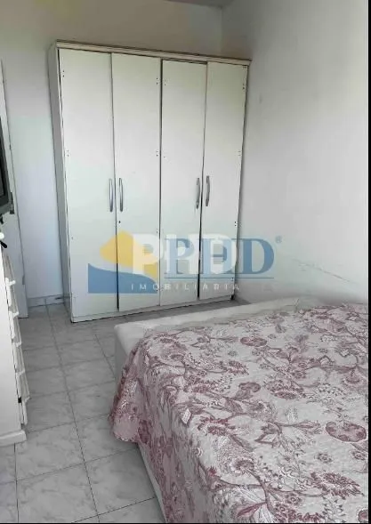 Furnished 2-bedroom apartment with open-plan kitchen — photo 12