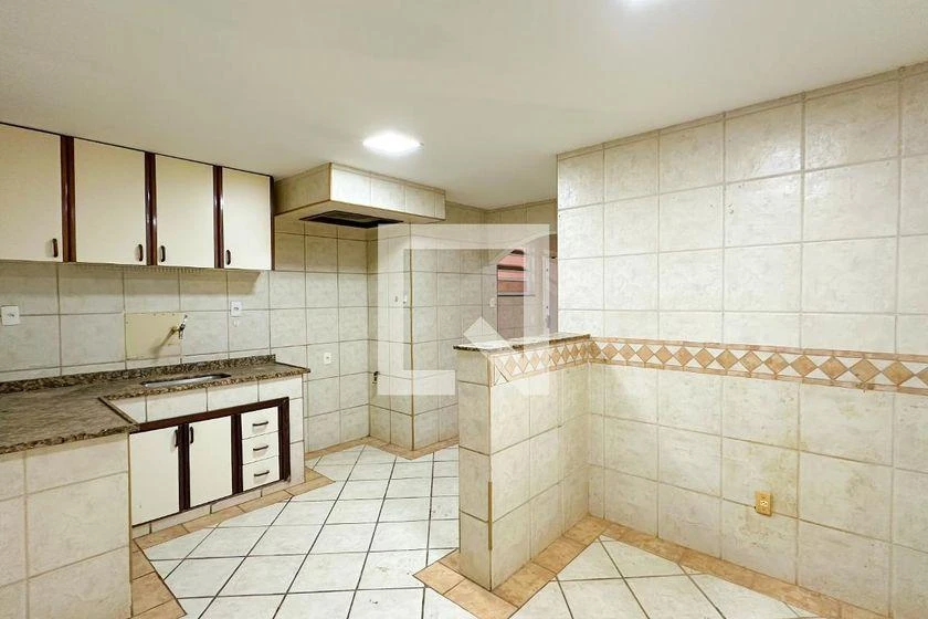 154 m² apartment with 3 bedrooms and 1 parking spot — photo 2