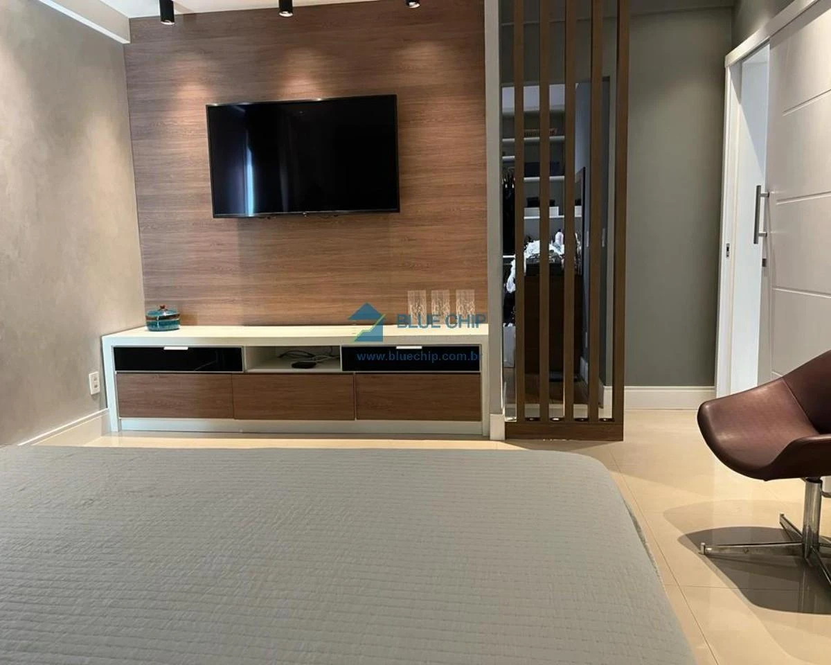 Мебльований будинок 700 м² з 6 спальнями та відкритою кухнею — photo 18