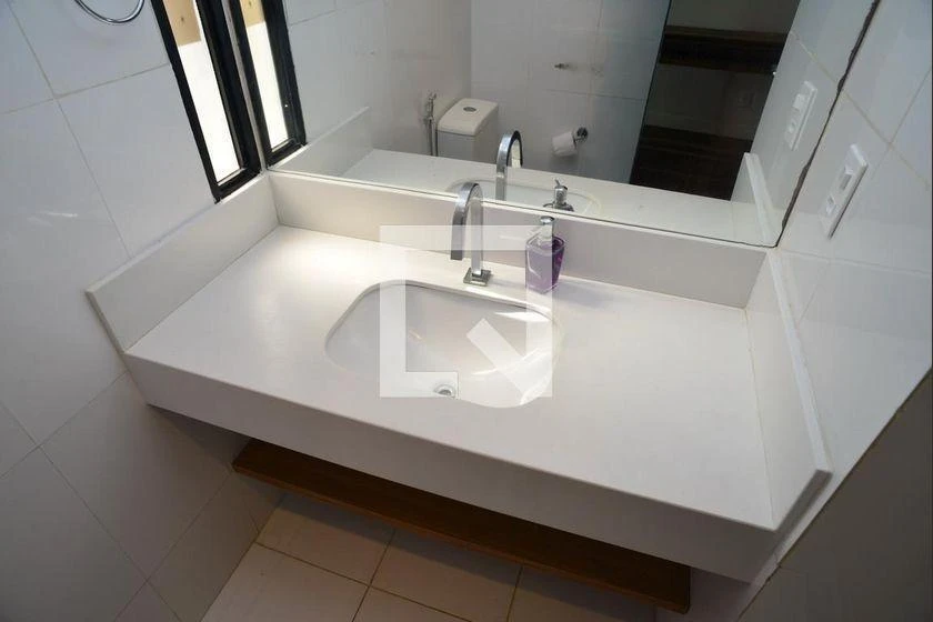 Furnished 4-bedroom apartment 145 m² with 2 parking spots — photo 36