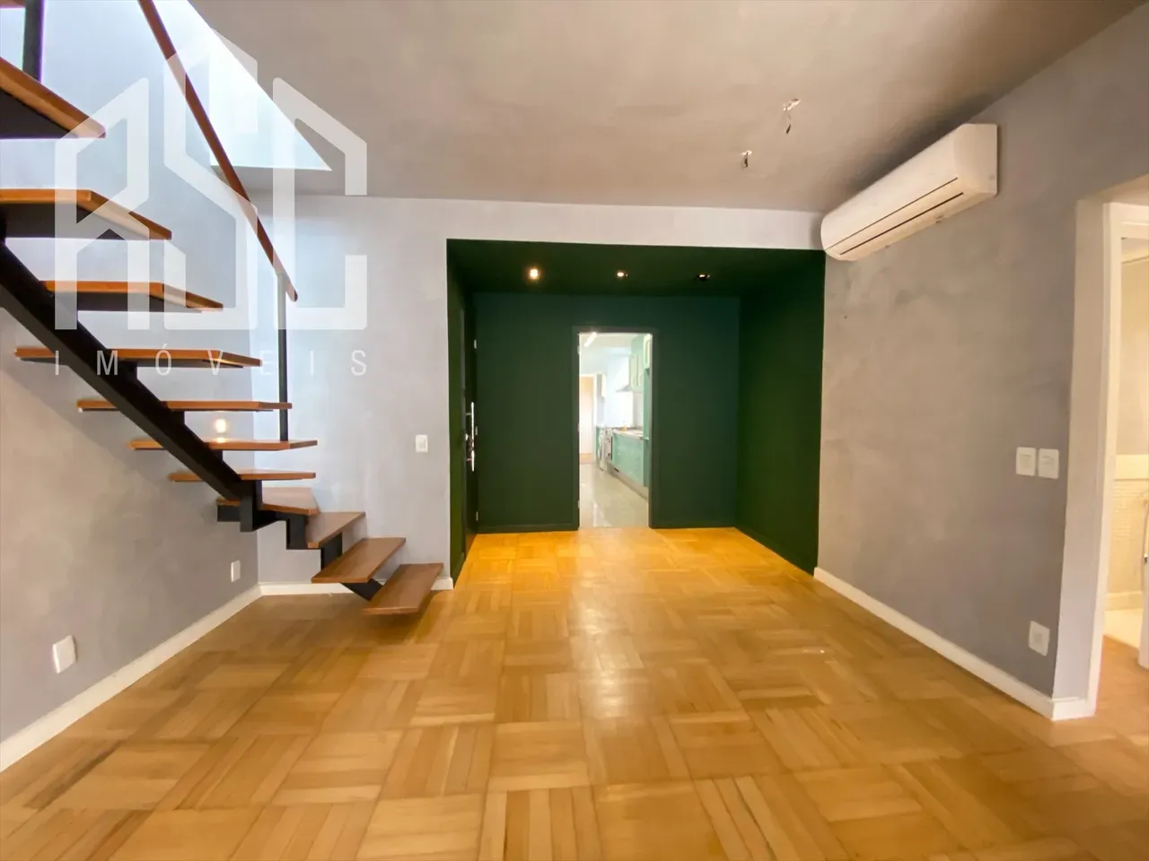 145 m² duplex penthouse with 2 bedrooms and 3 baths — photo 14