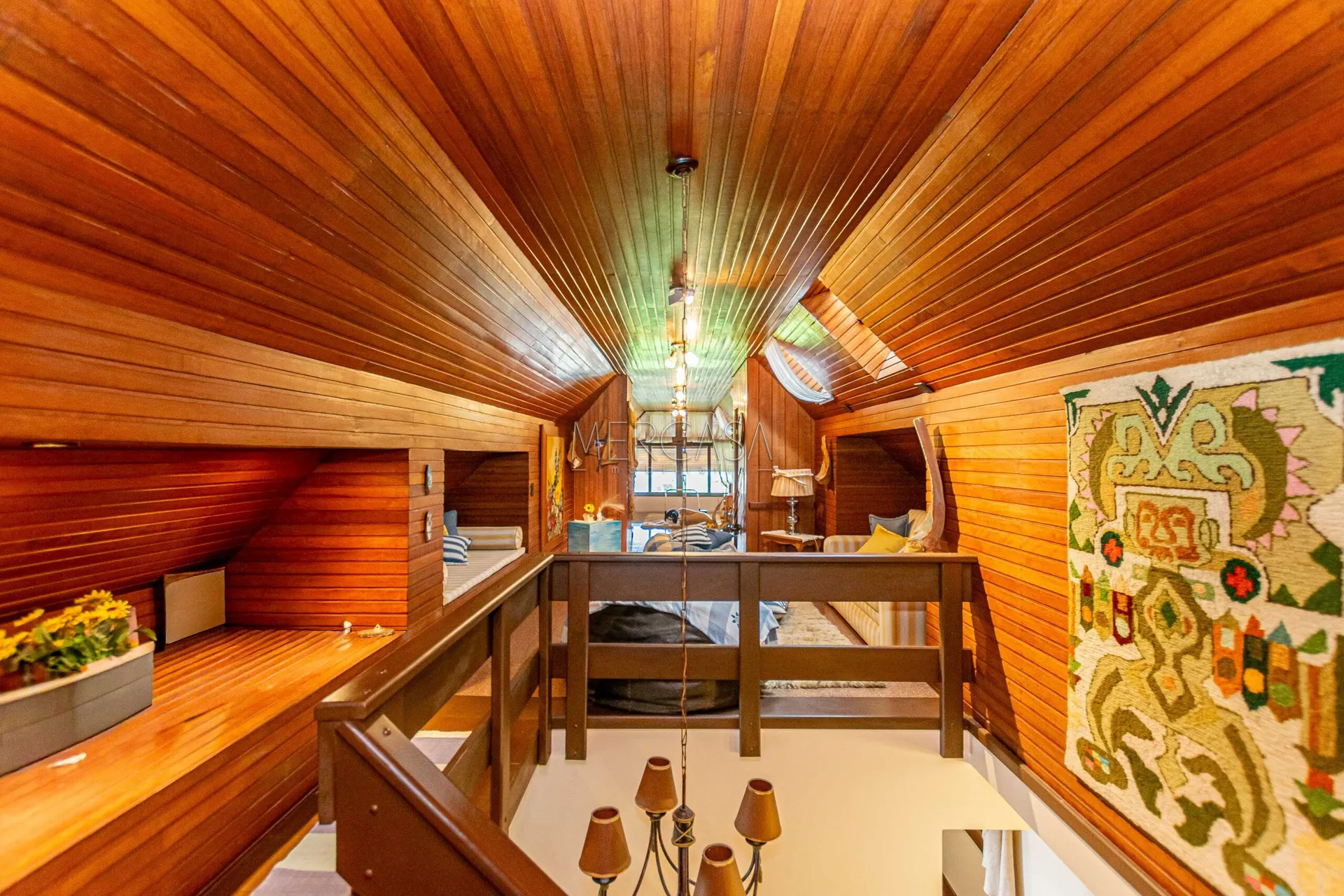 3-bedroom house with a bathtub in Curitiba — photo 69