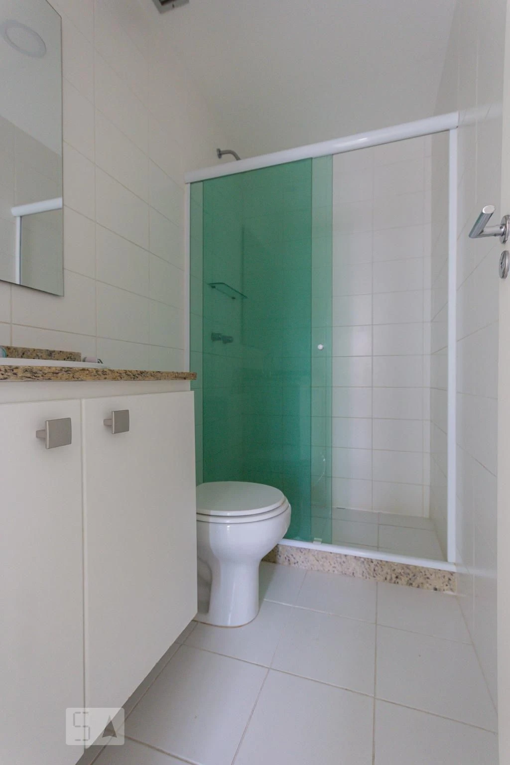2-bedroom apartment with 1 en-suite and balcony BBQ — photo 40