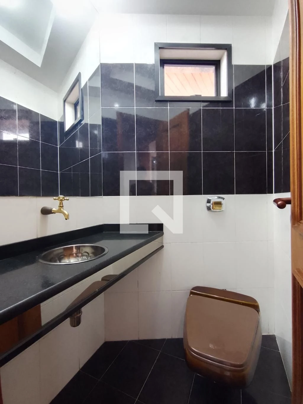 4-bedroom apartment with a water view in Rio de Janeiro — photo 49