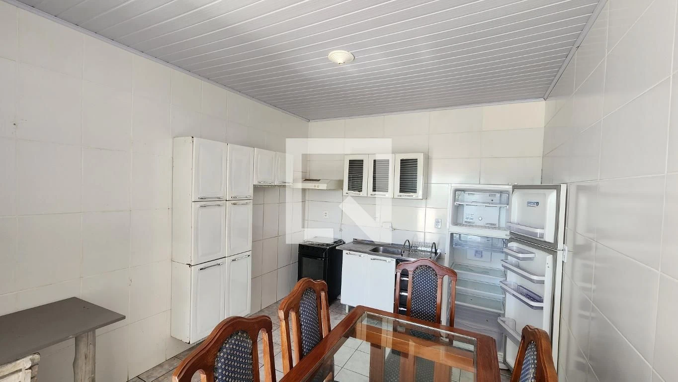 4-bedroom house with a home office in Florianópolis — photo 31