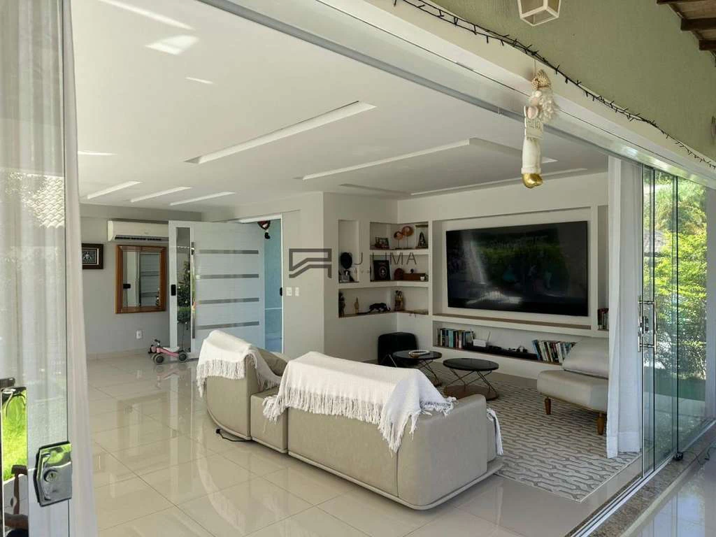 290 m² furnished house with 5 en-suites and 3 parking spaces — photo 6