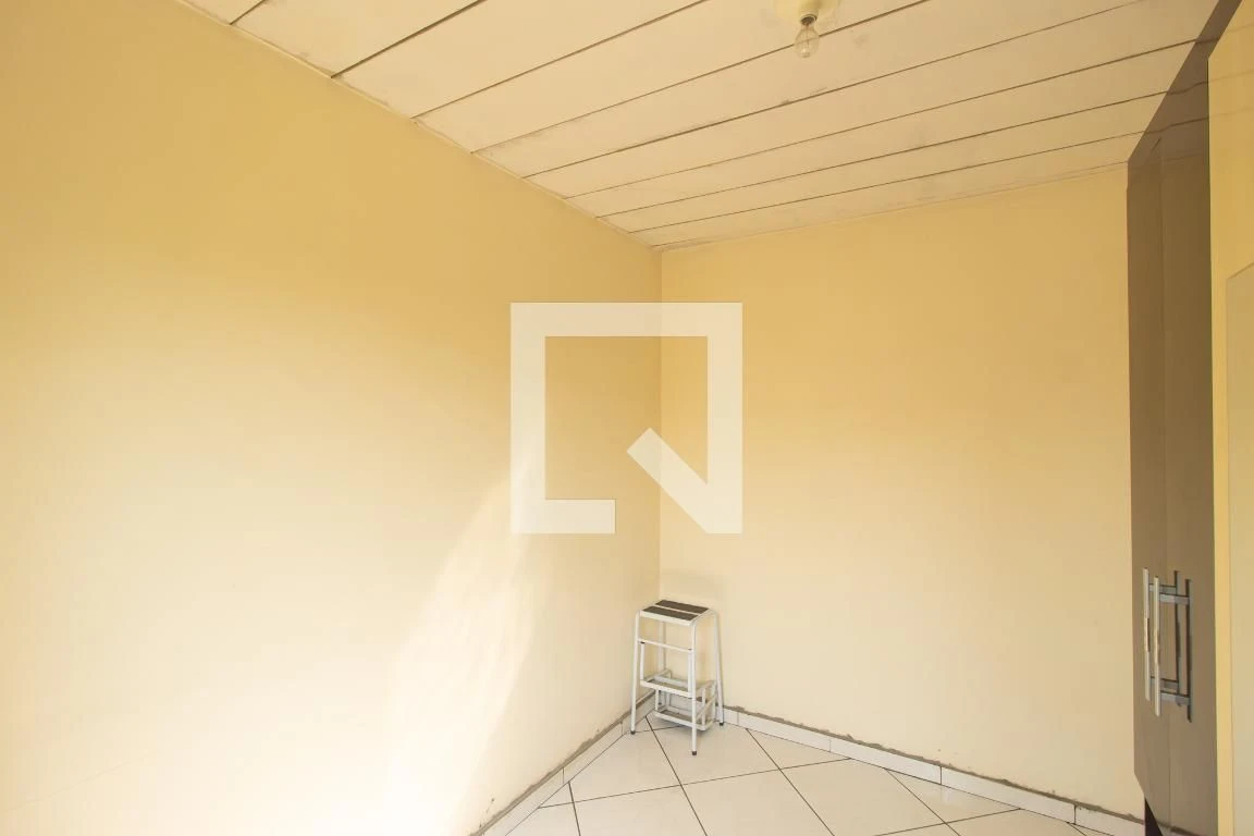 2-bedroom apartment with 1 bathroom and parking — photo 26