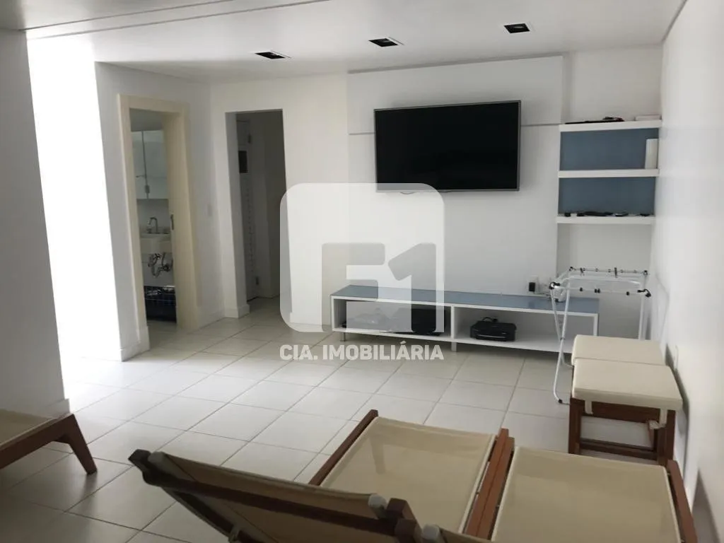 Furnished 9-suite house with open-plan kitchen — photo 54