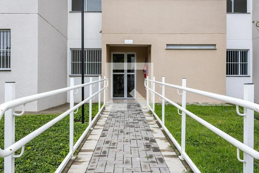 Unfurnished 42 m² apartment with 2 bedrooms — photo 39