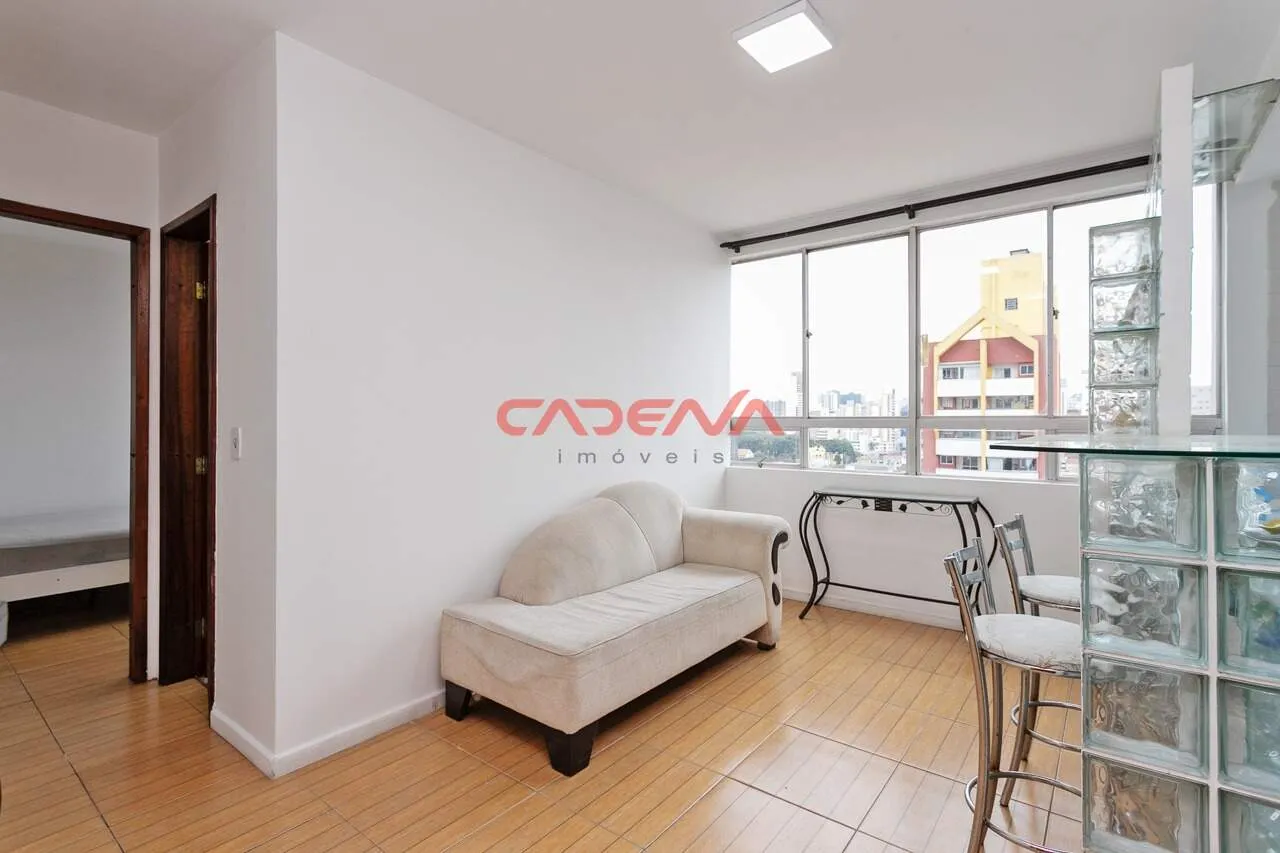 Furnished 1-bedroom apartment with open-plan kitchen — photo 2