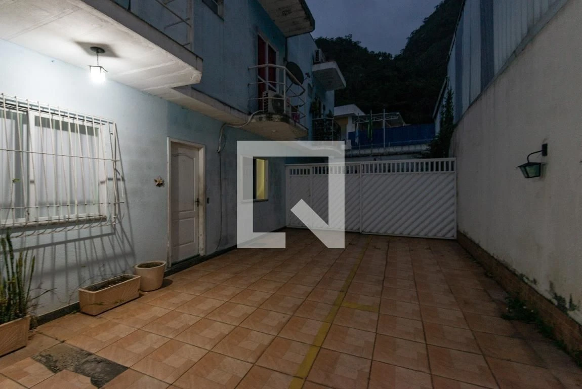 House, 65 m², with a walk-in closet — photo 35