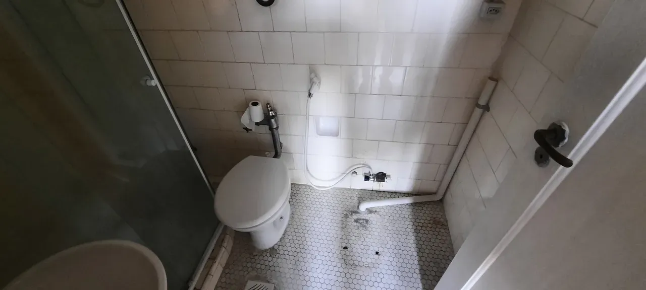 Деревянный пол или ламинат и 1 спальня: квартира 30 м² — photo 20