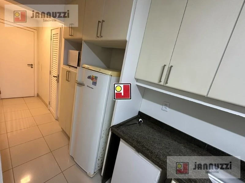 140 m² apartment with a bathtub and a water view — photo 24
