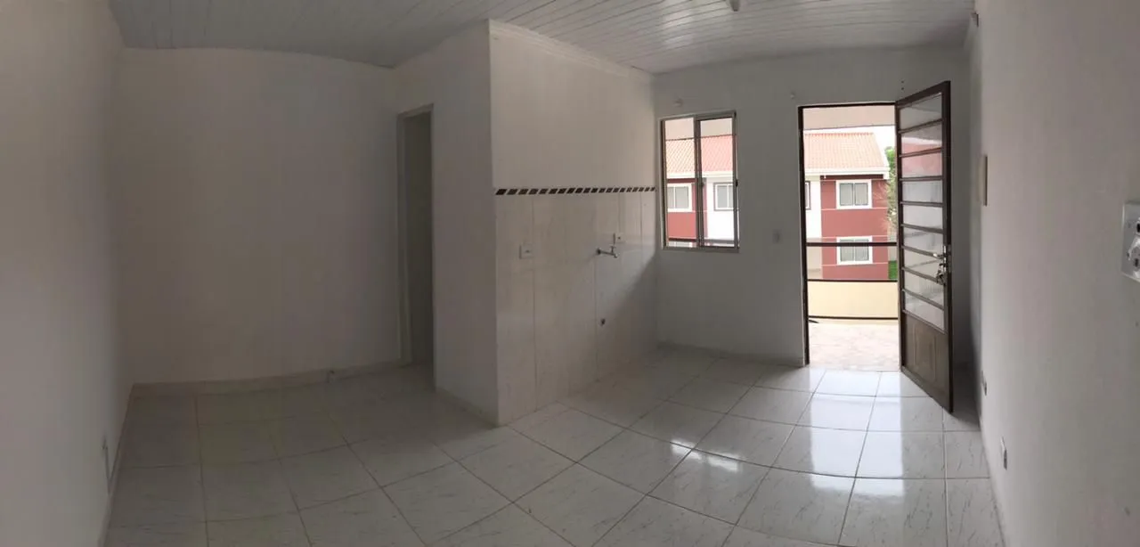 Studio with closed kitchen and 1 parking space