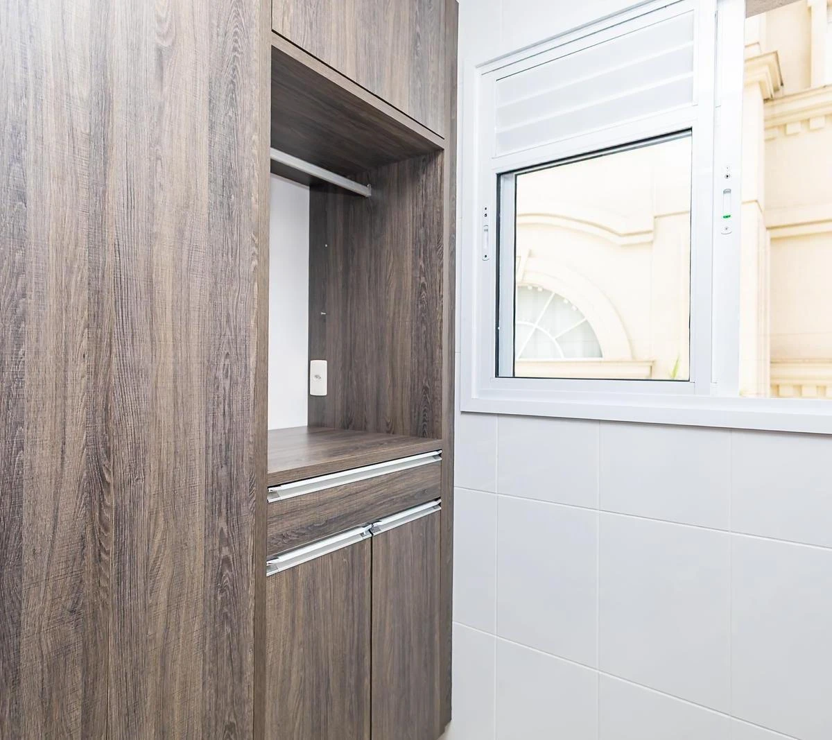 Home office in a 2-bedroom apartment, 95 m² — photo 32