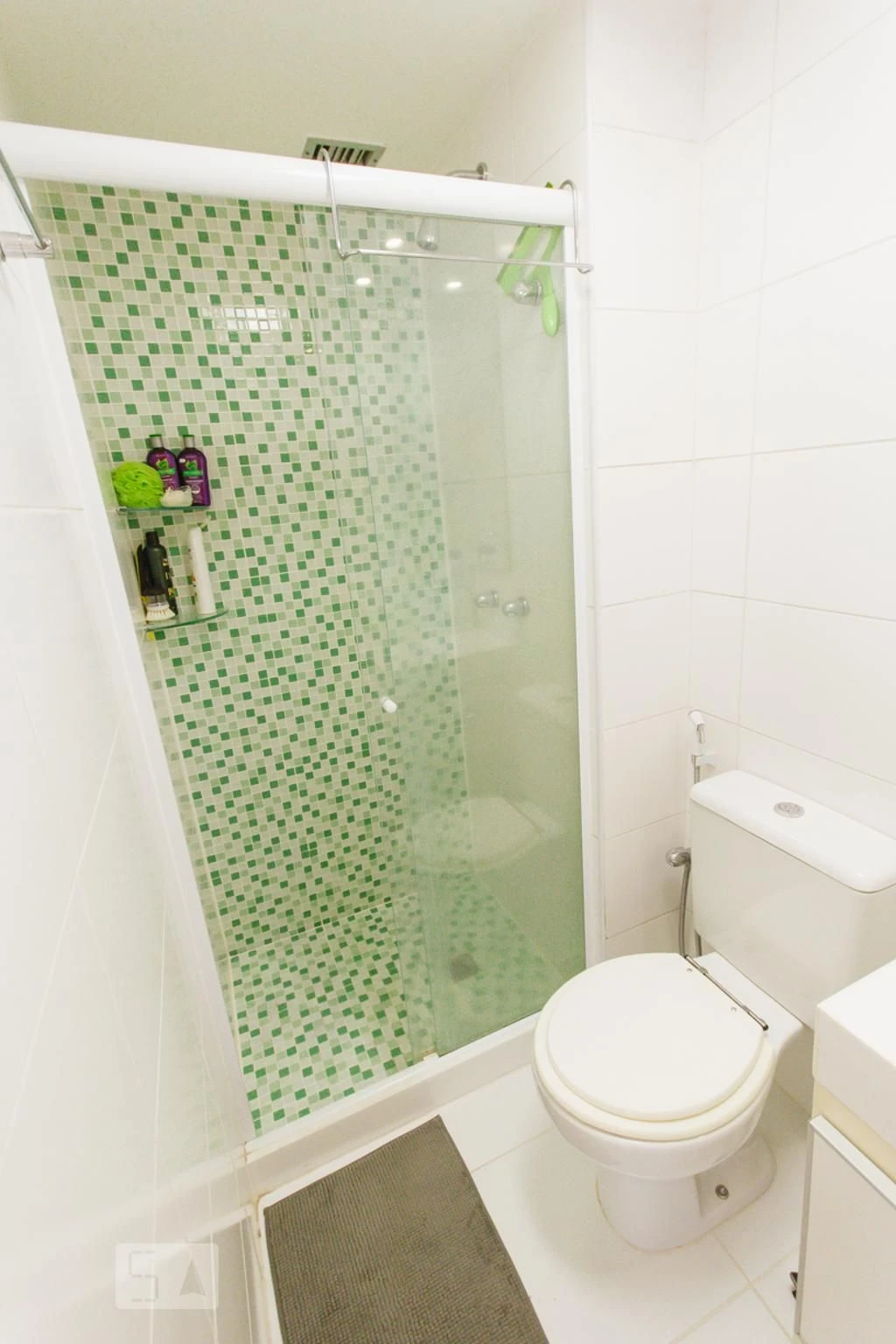 Apartamento mobiliado com 3 quartos e 3 banheiros — photo 22