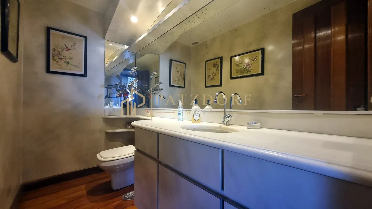 Apartamento 270 m² com 4 quartos e cozinha fechada — photo 29