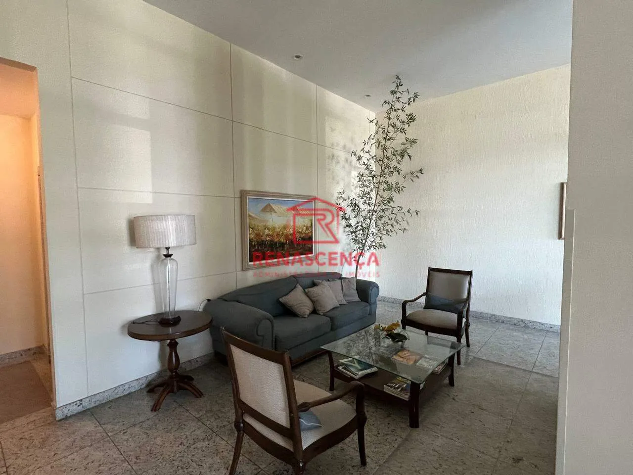 5-bedroom apartment in a building with a gym — photo 13