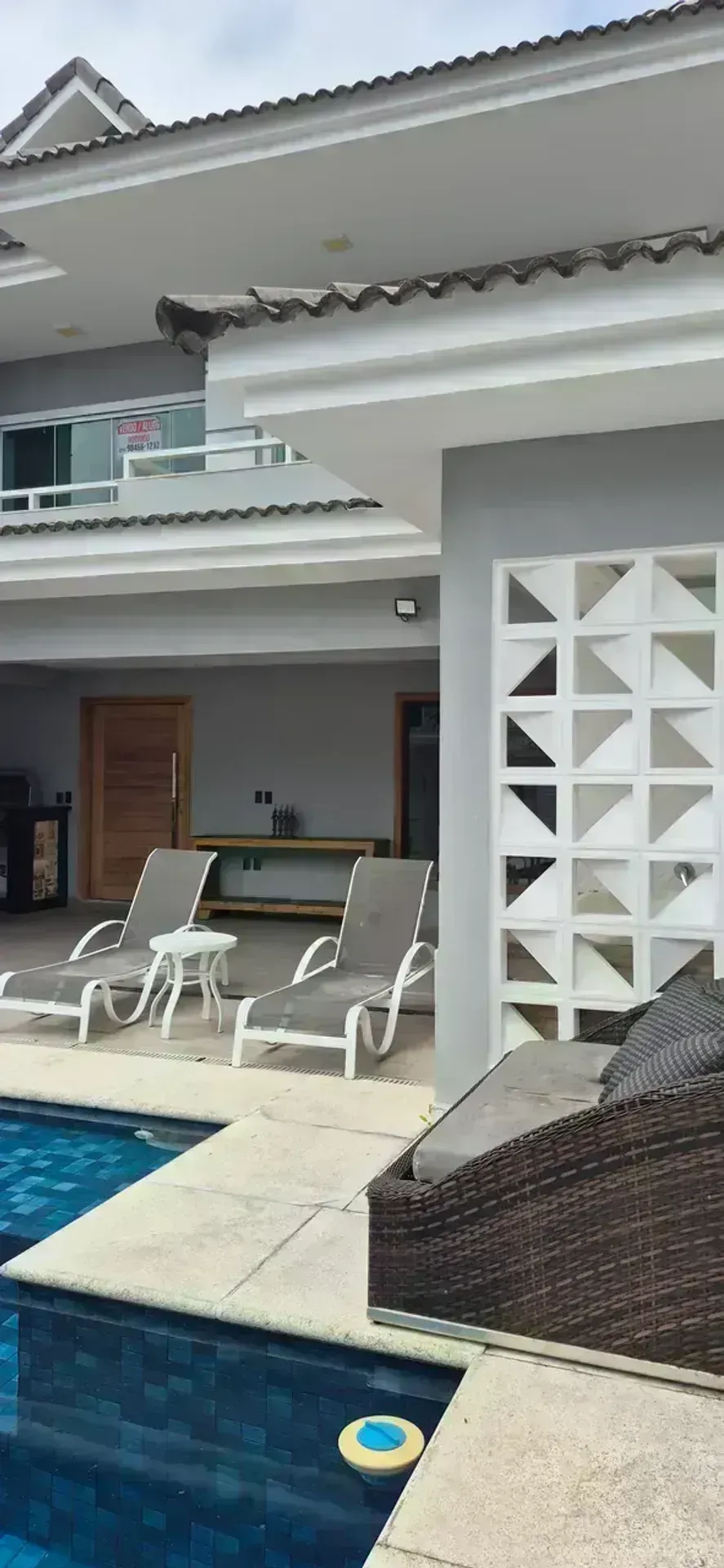 Furnished triplex house with 4 bedrooms and 5 baths — photo 9