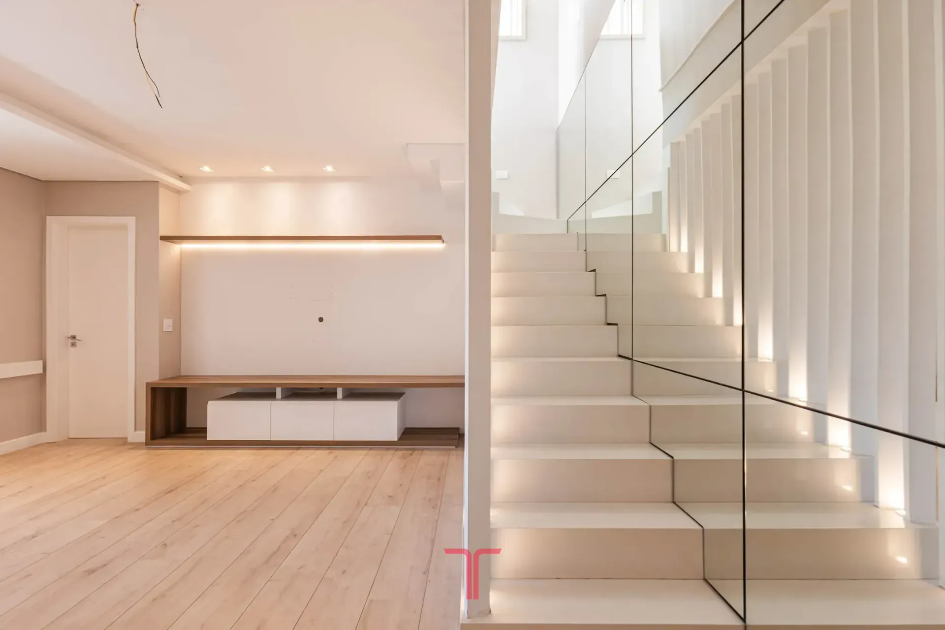 3 quartos e janelas do piso ao teto: apartamento de 141 m² — photo 42