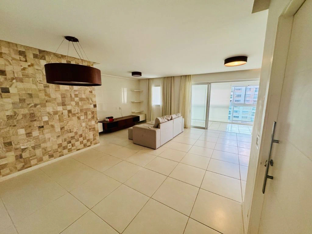 Furnished 3-bedroom apartment with an outdoor pool — photo 18
