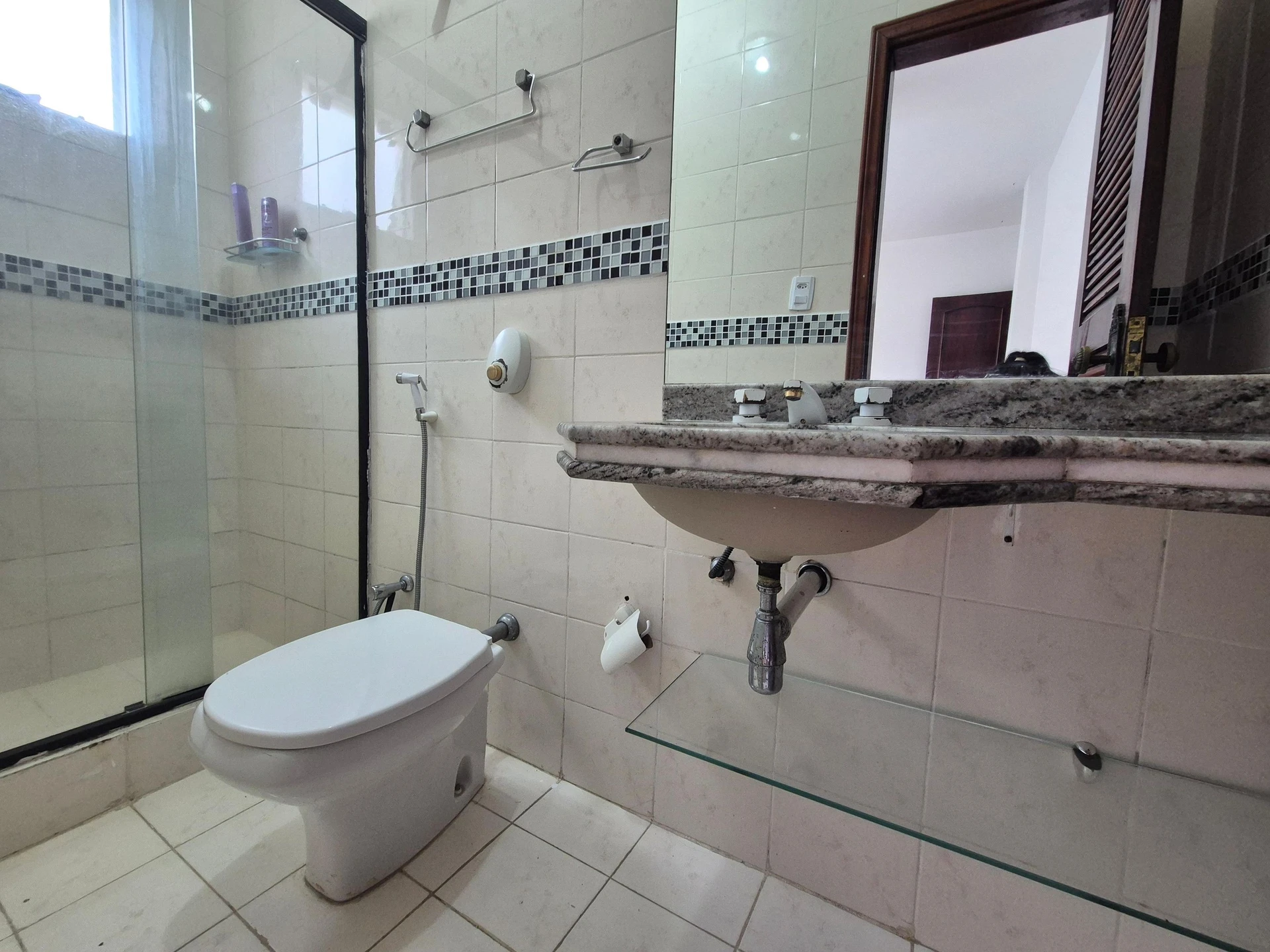 Casa em condomínio com 3 suítes e churrasqueira na varanda — photo 55