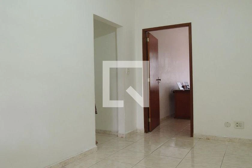 House with 6 bedrooms and shared pool — photo 18