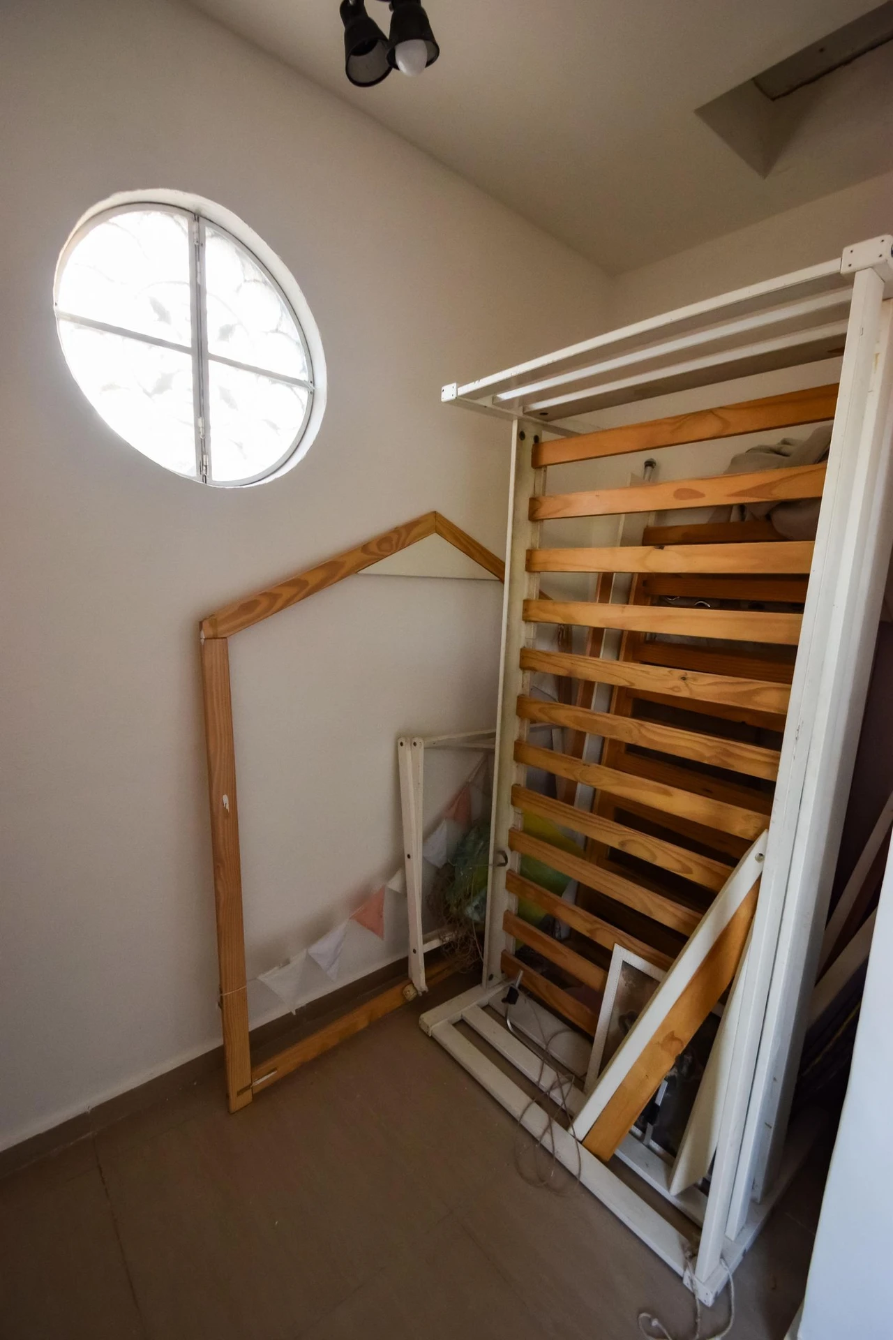 Home office in a 3-bedroom house, 100 m² — photo 40