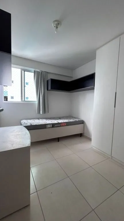 Furnished apartment with 3 bedrooms and open-plan kitchen — photo 7