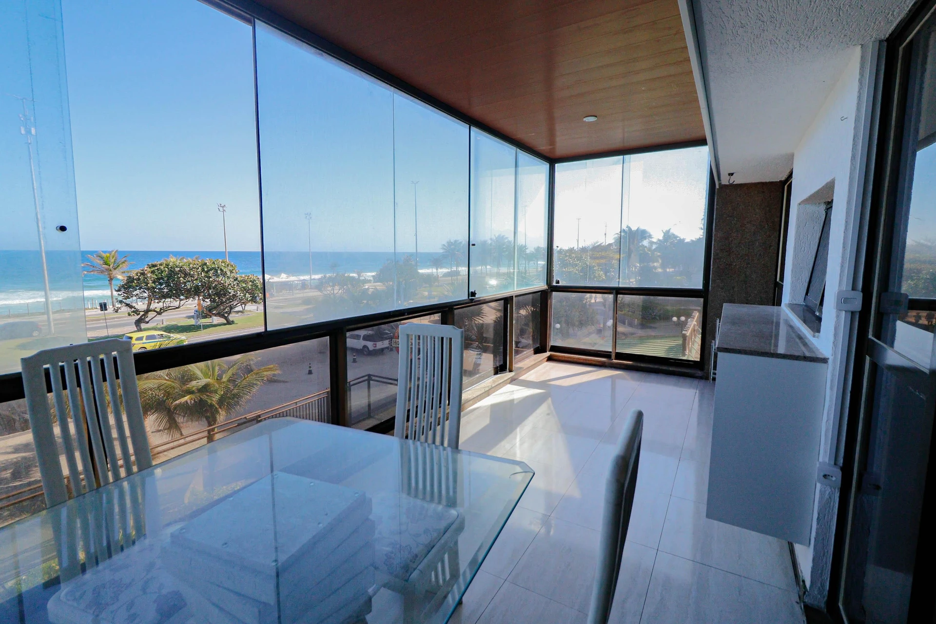 2 quartos e vista para a água: apartamento de 75 m² — photo 2