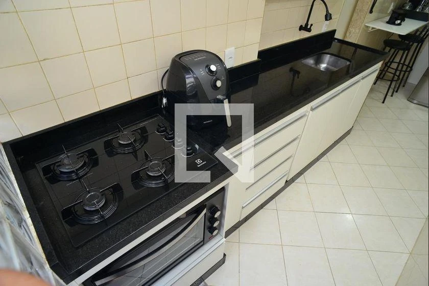 2-bedroom apartment with an en-suite bathroom — photo 26