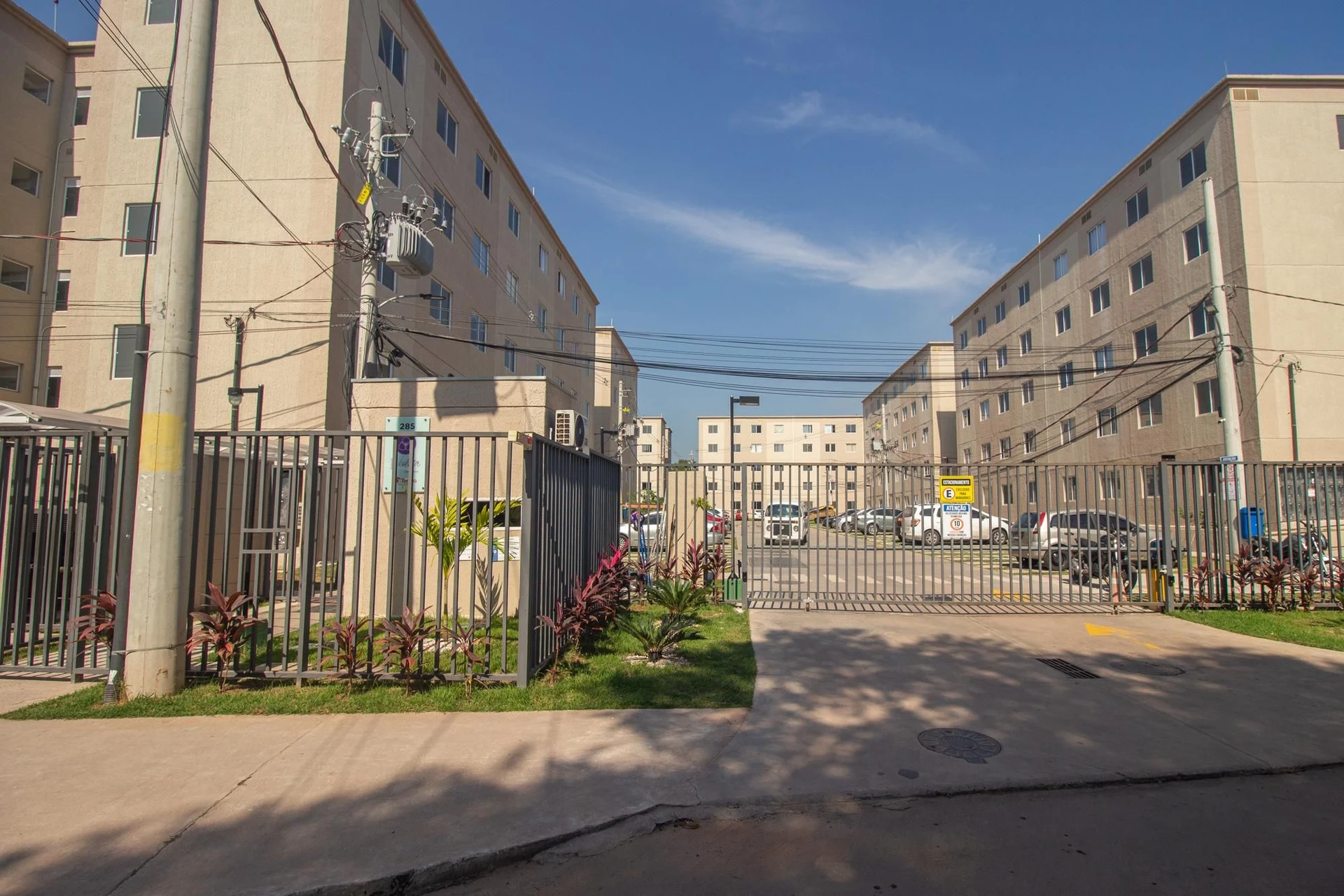 For rent apartment with a separate kitchen and 2 bedrooms — photo 43